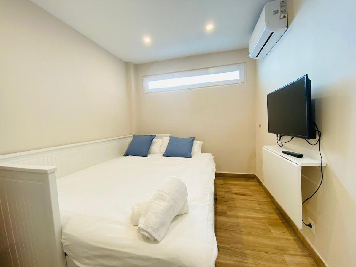 Moderno Apartamento Con Vistas Al Mar -Benalmadena Benalmádena Exterior foto