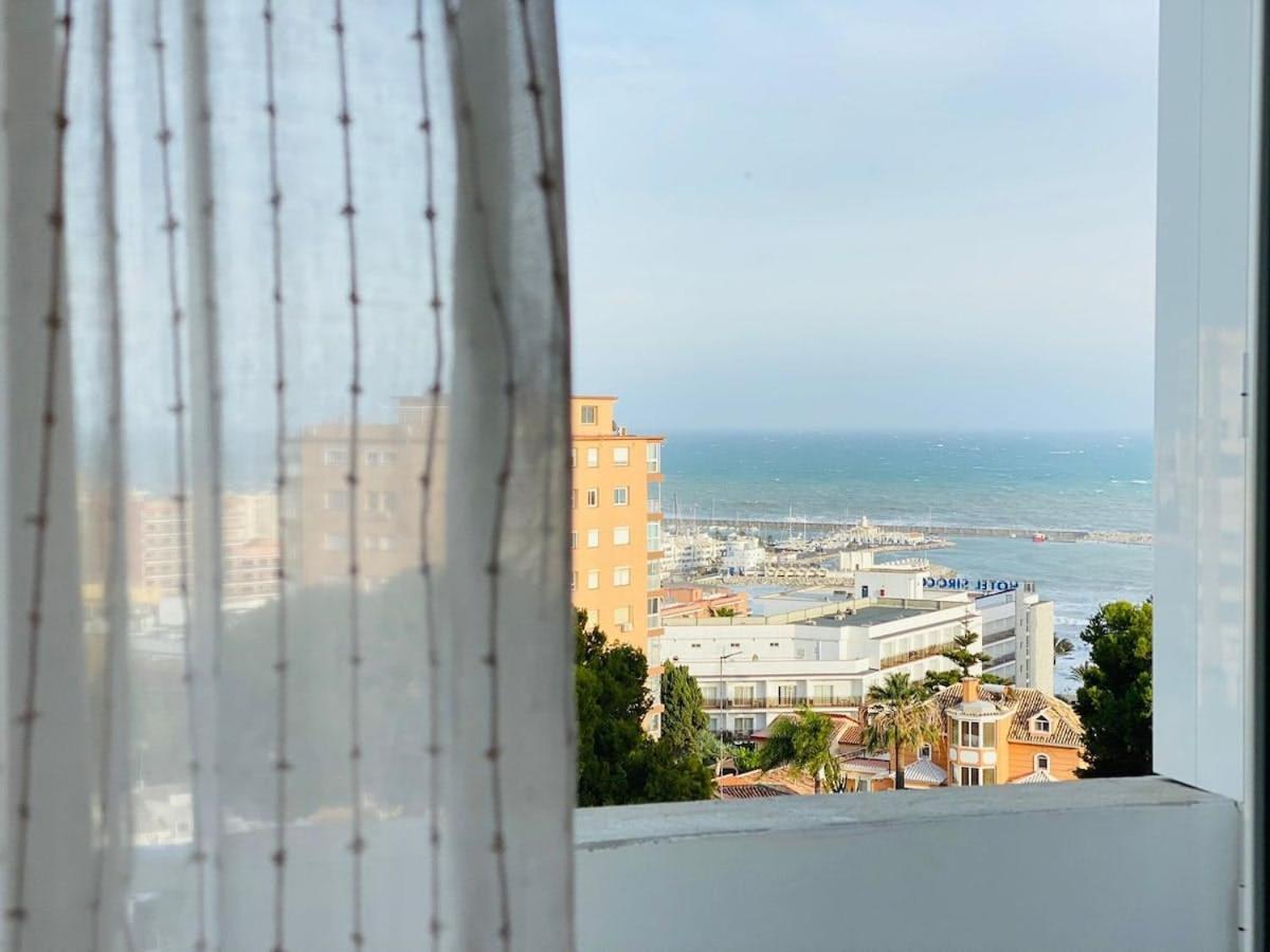 Moderno Apartamento Con Vistas Al Mar -Benalmadena Benalmádena Exterior foto