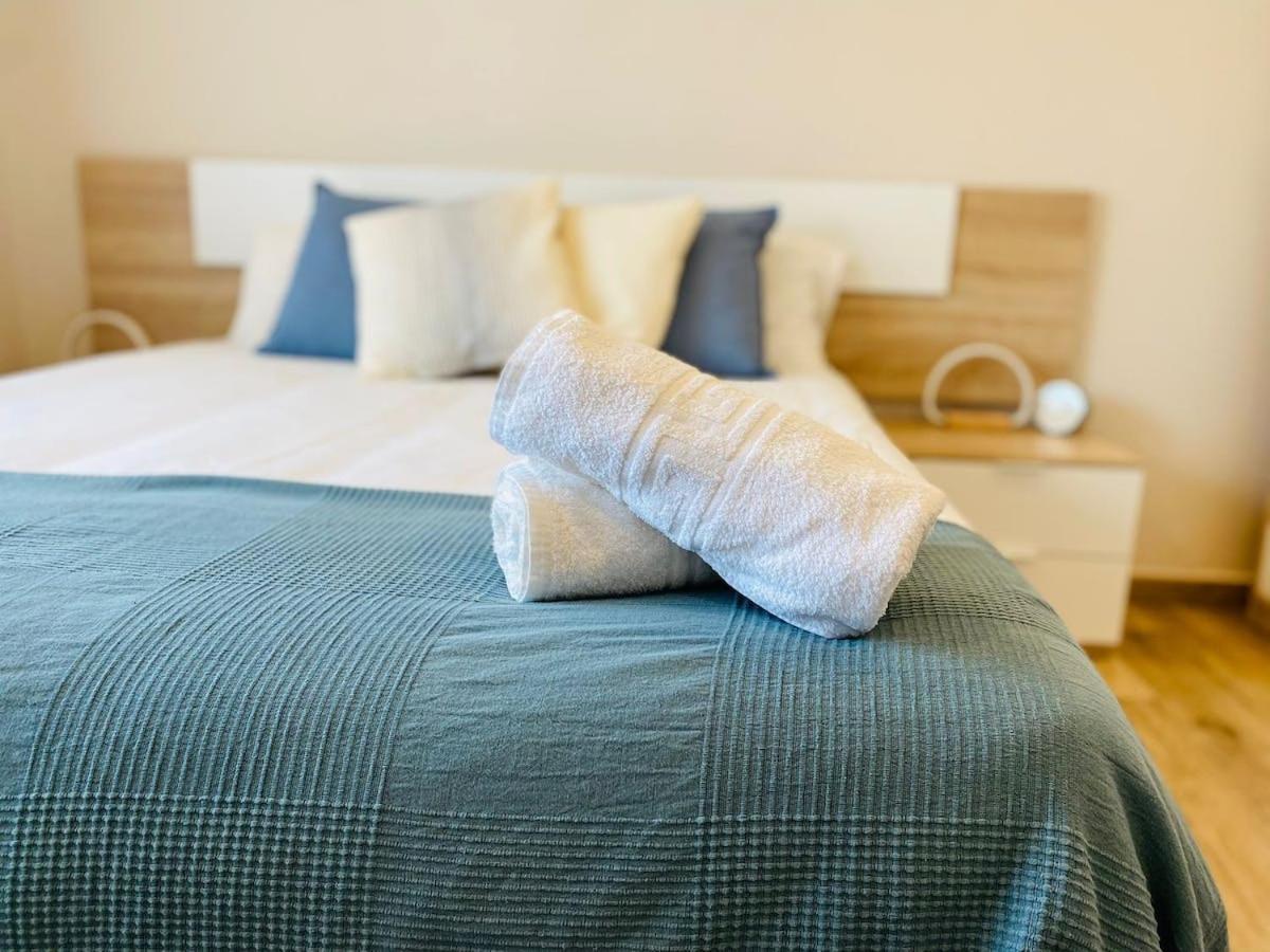 Moderno Apartamento Con Vistas Al Mar -Benalmadena Benalmádena Exterior foto