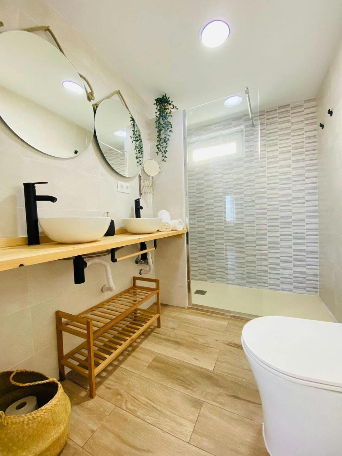 Moderno Apartamento Con Vistas Al Mar -Benalmadena Benalmádena Exterior foto